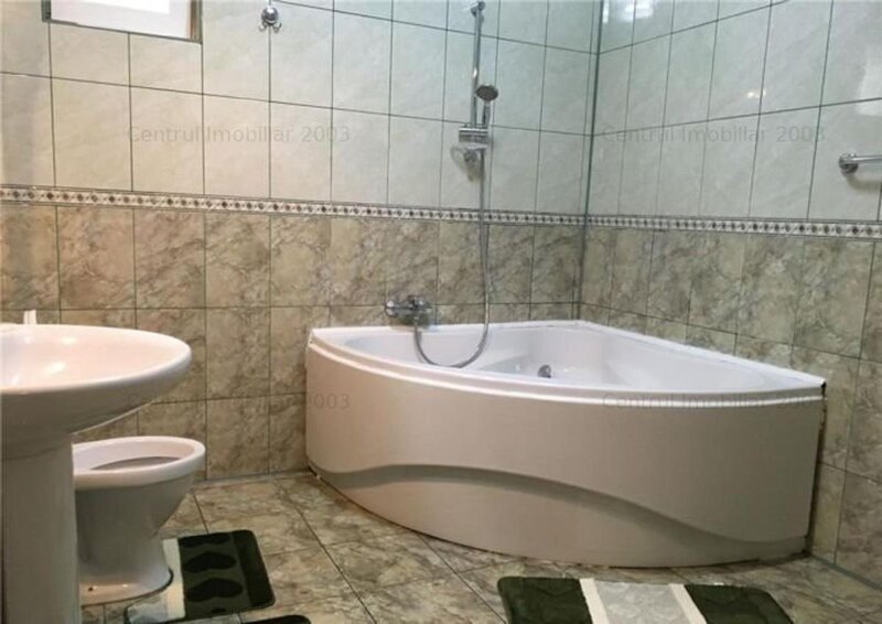 Polona apartament spatios, imobil mic nou